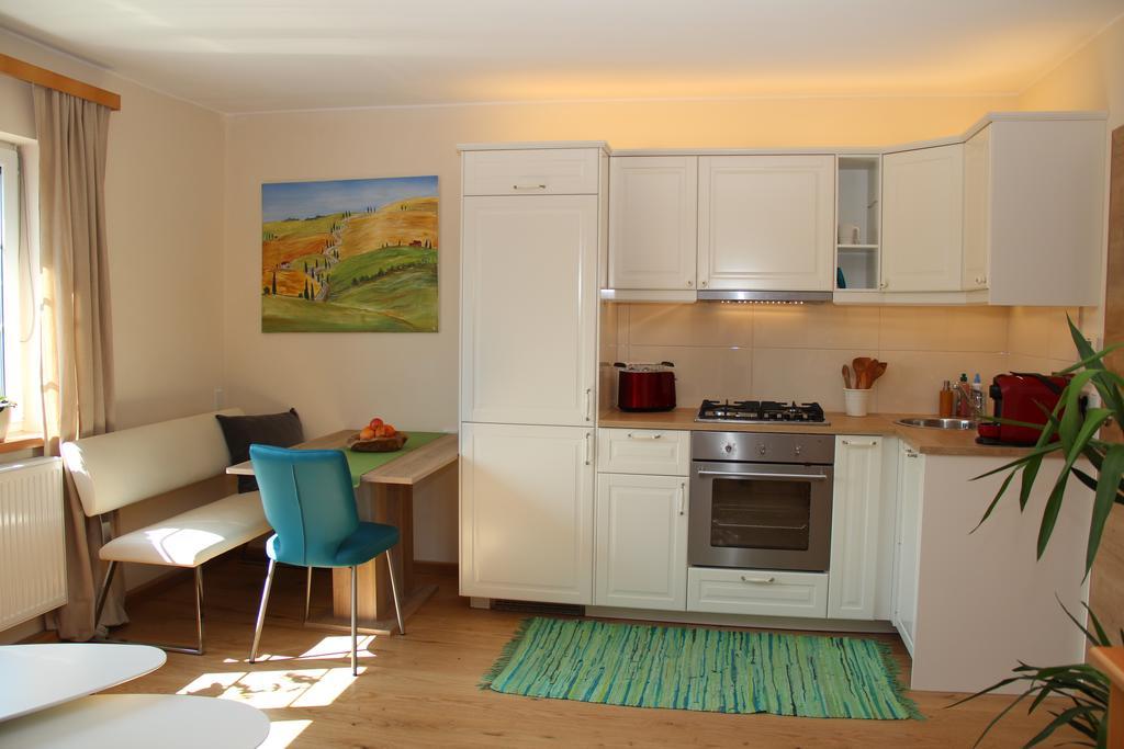 Apartment Kleßheim Salzburg Exterior foto
